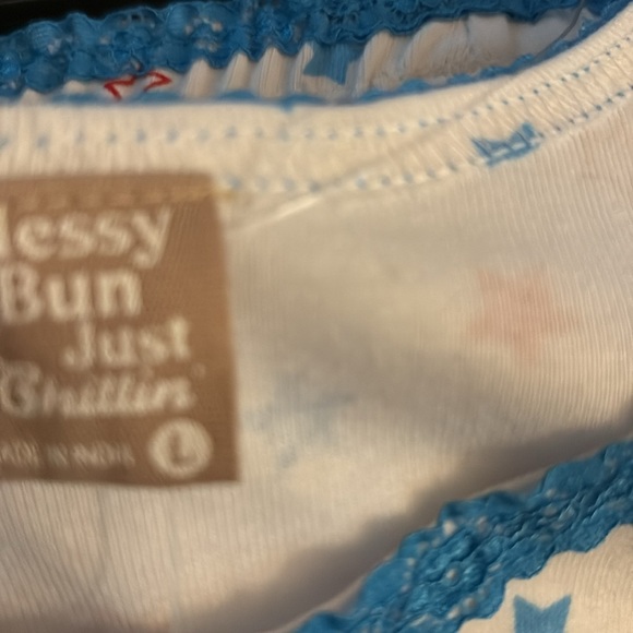 Messy Bun Just Chillin 2 Piece PJ Shorts Set - Picture 8 of 8